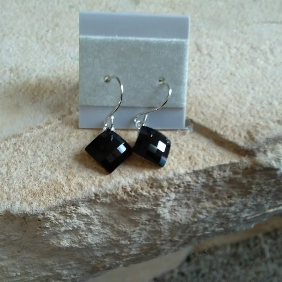 Checkerboard Cut Swarovski Crystal Dangle Earring - Picture 2 of 4